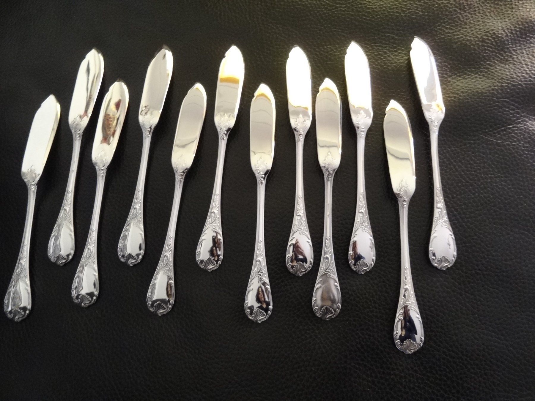 Christofle Set di posate: Christofle Marly 12x couteaux à poisson – Nuovo (secondo la descrizione) da Morges venduto da bijouxsterling2019 9