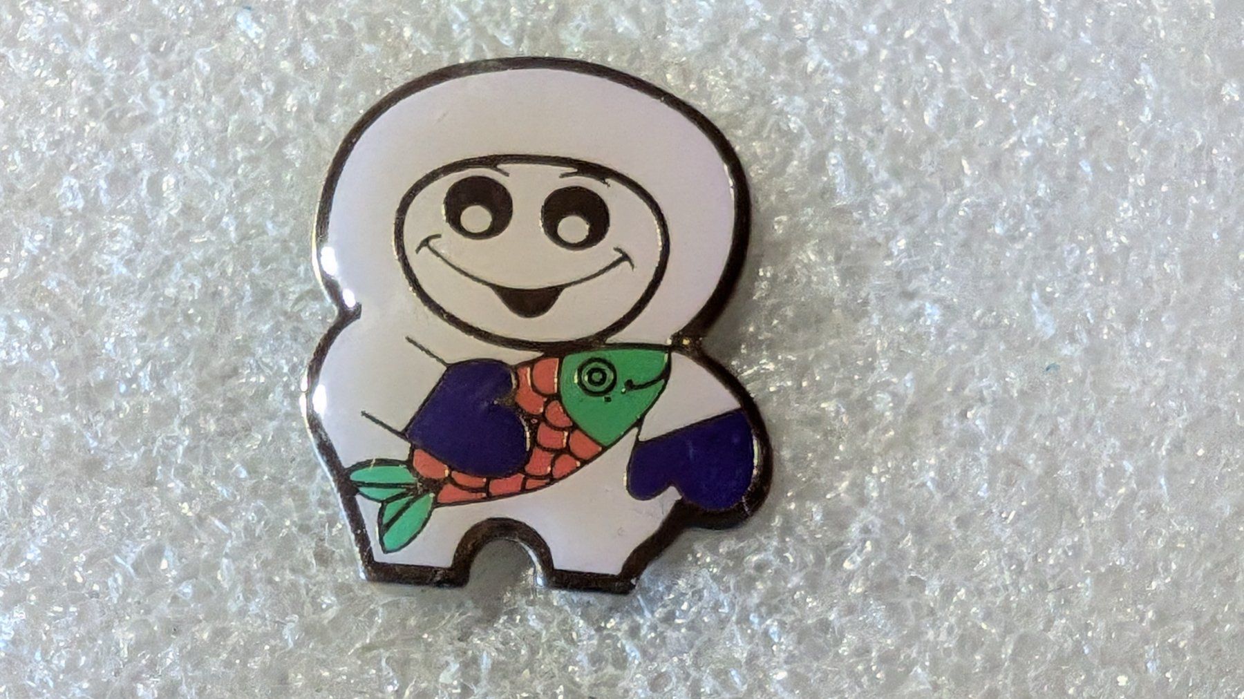 Plaketten & Abzeichen: Ansteckpin 230: Maga Bio – Gebraucht aus Oppligen von Pin-Fall-Shop