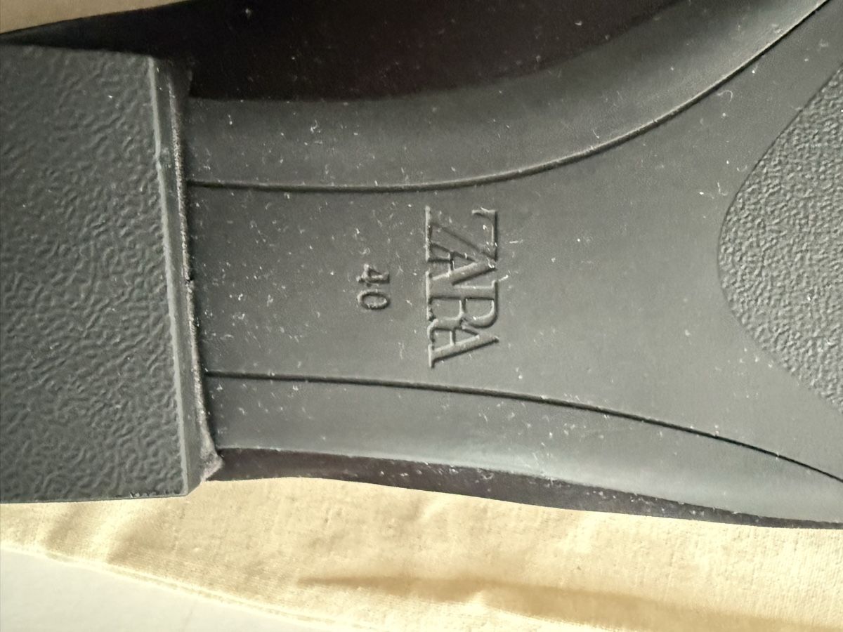 Zara Scarpe da donna: Zara Pantolletten schwarz/satin – Nuovo e nell'imballaggio originale da Wohlen AG venduto da Seeblick77 2