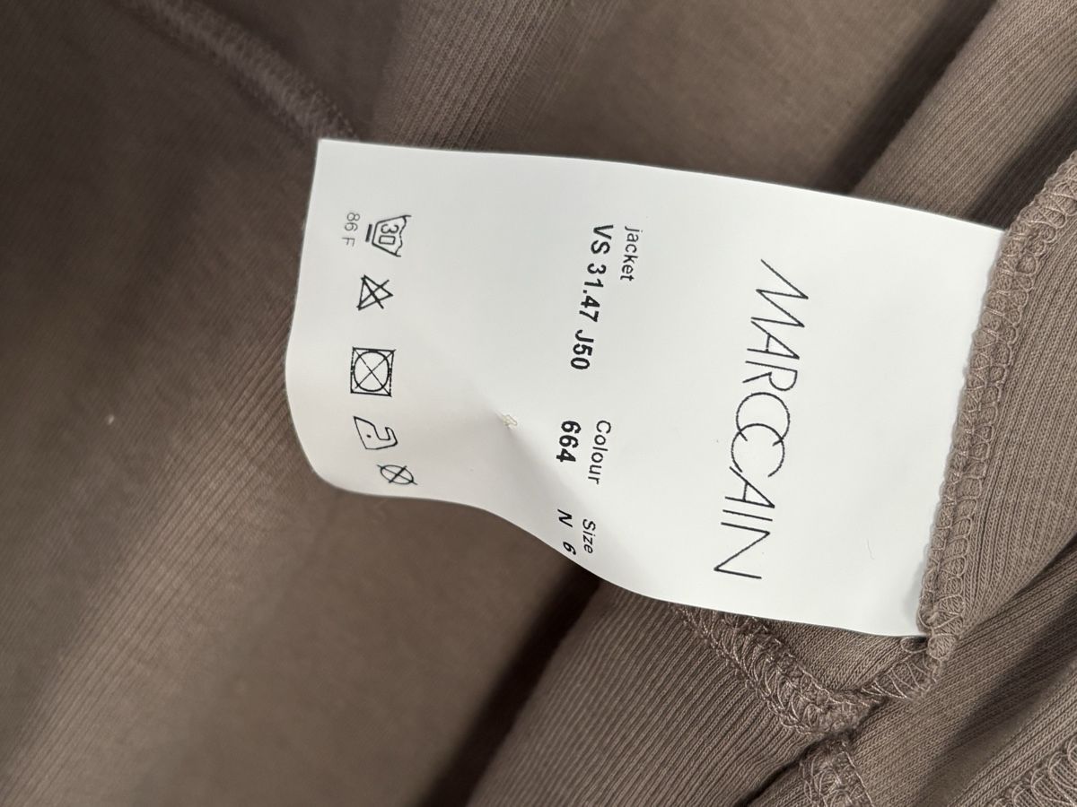 Marc Cain Giacche: MARCCAIN Sports Jacke, N6 – Usato da Seengen venduto da Jeanine85 2
