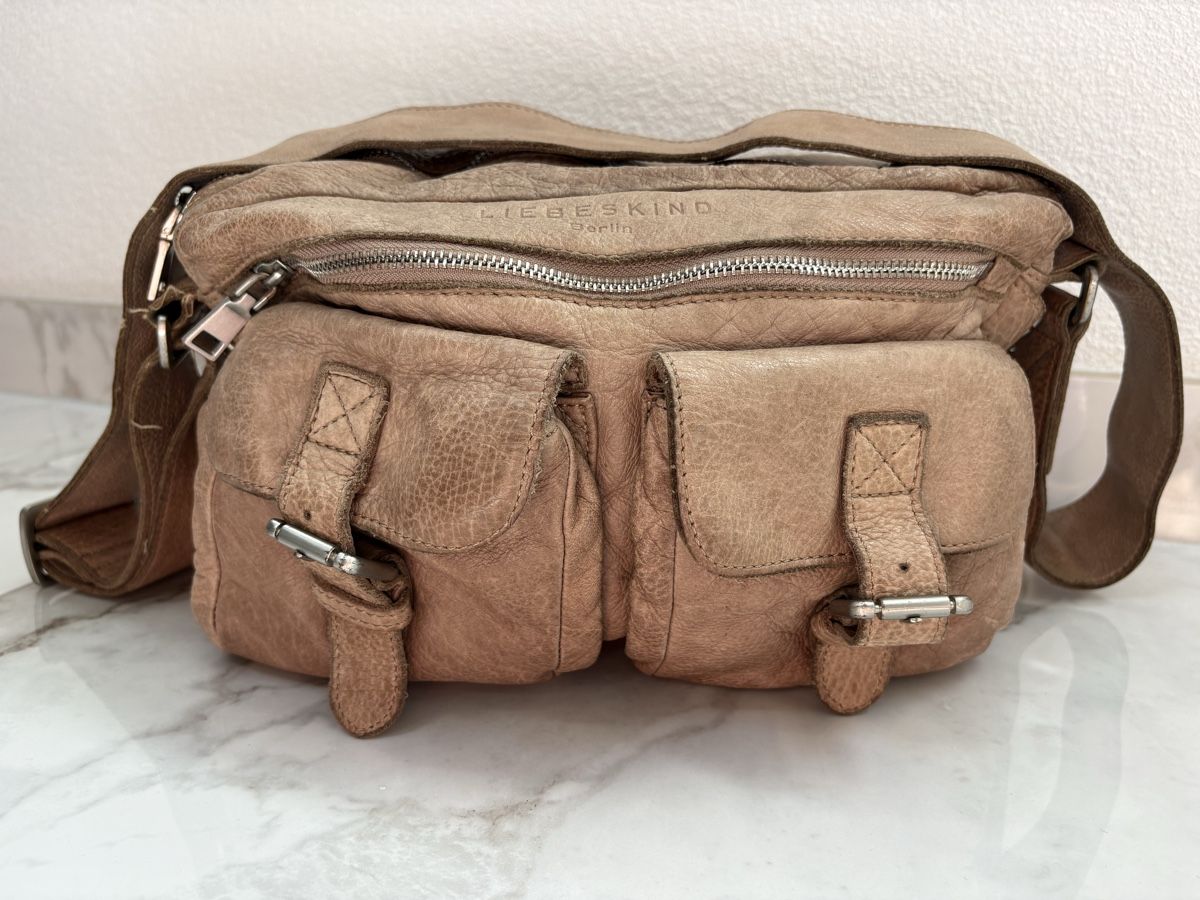 Liebeskind Borse da donna: Ledertasche Liebeskind – Usato da Estavayer-le-Lac venduto da Mimmy02