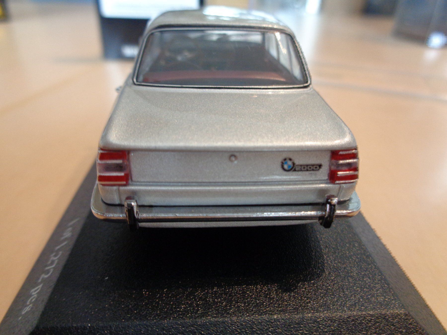 BMW Modellautos: Minichamps 1:43 BMW 2000 Ti 1966 – Neu (gemäss Beschreibung) aus Reconvilier von rallycar 2