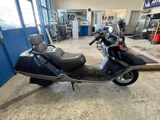 Honda Scooters: Honda CN 250 – D'occasion à Weinfelden par paw14 2