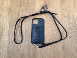 MRSEY iPhone 15 Handyhülle mit Band