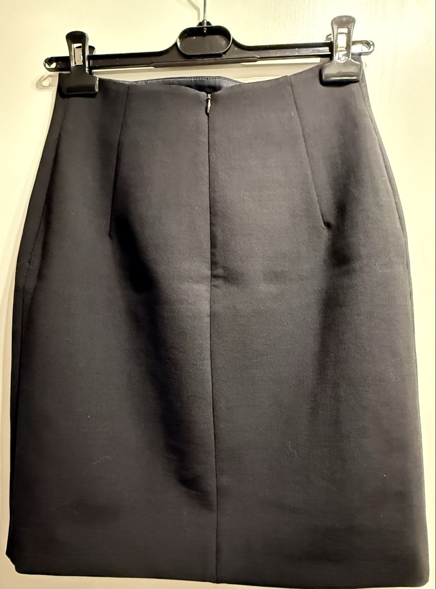 Mugler Gonne: Jupe crayon noire Mugler année 2001 – Nuovo (secondo la descrizione) da Lausanne venduto da Doudoutze 4