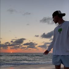 Profile image of yan_fr8r
