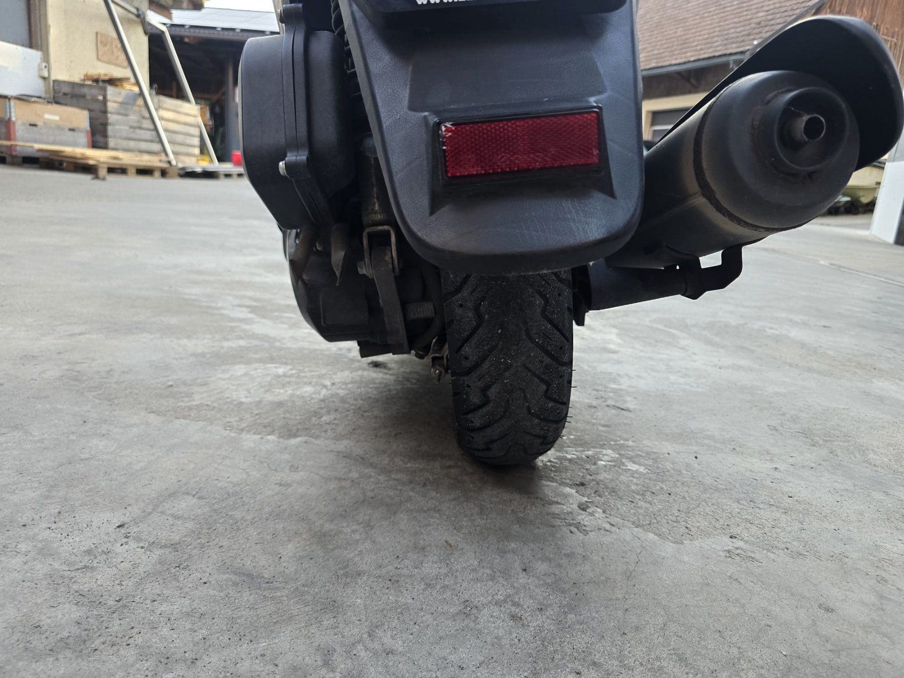Yamaha Scooter: Roller Yamaha 125ccm – Usato da Detligen venduto da habr 7
