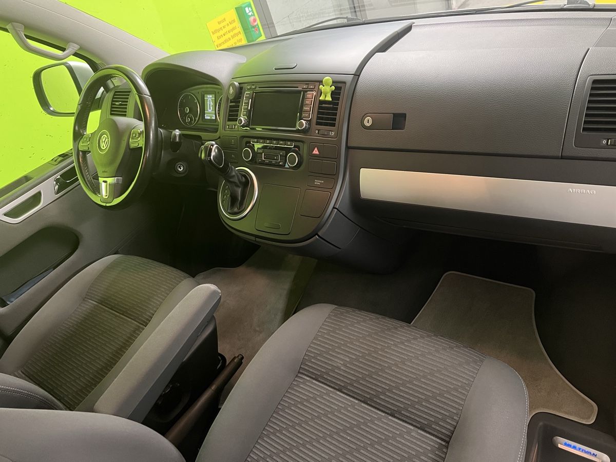 VW Automobili: VW T5 Multivan 2.0 – Usato da Urdorf venduto da montech 9