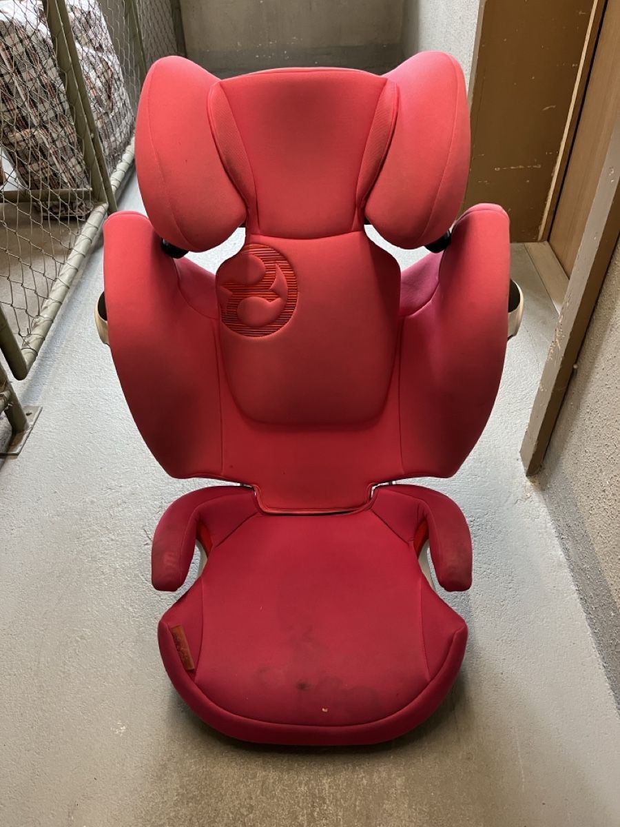 Cybex Sièges auto: Kindersitz Cybex – D'occasion à Mauren par kaw_yj6f