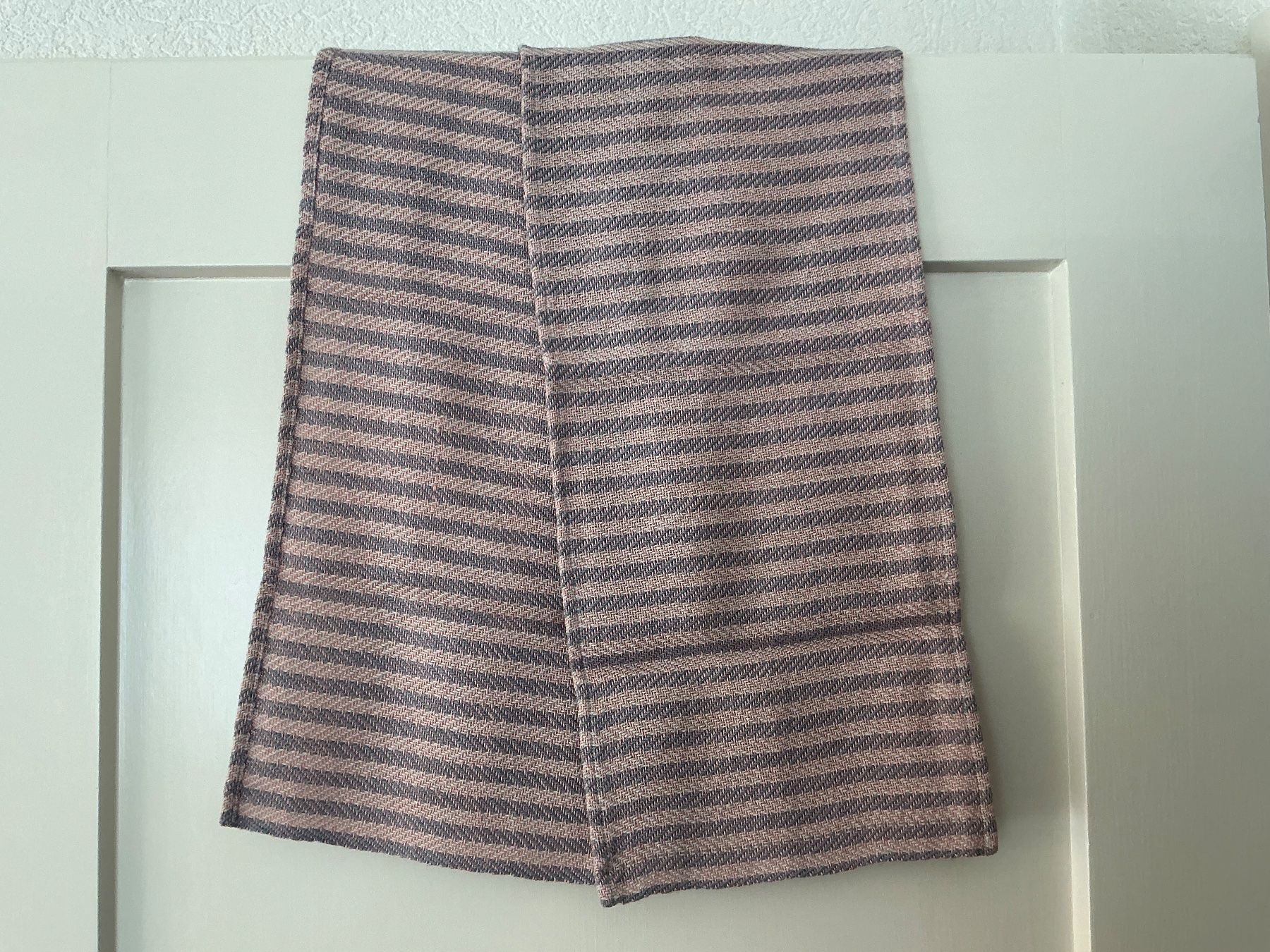 Foulard & Sciarpe: Handgewobener Schal, blau / grau / blassrosa – Nuovo (secondo la descrizione) da Muttenz venduto da rob_sc8s