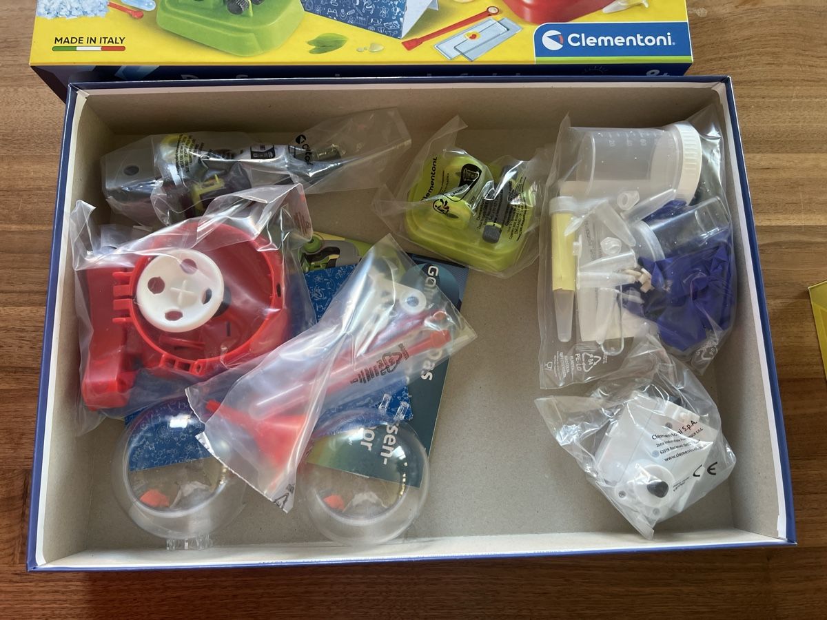 Jeux: Galileo Lab Science Kit 150x Microscope New – Neuf avec emballage d'origine à Zürich par JuneBaby12 2