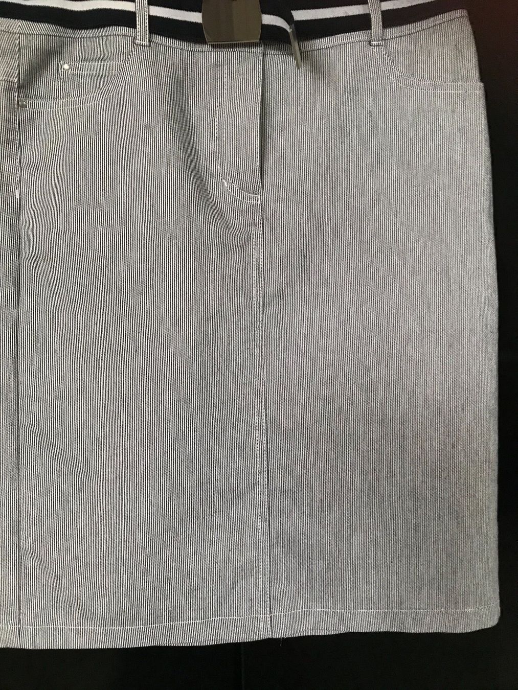 Gerry Weber Gonne: GERRY WEBER NEUE ROCK – Nuovo (secondo la descrizione) da Zürich venduto da heb_c9cj