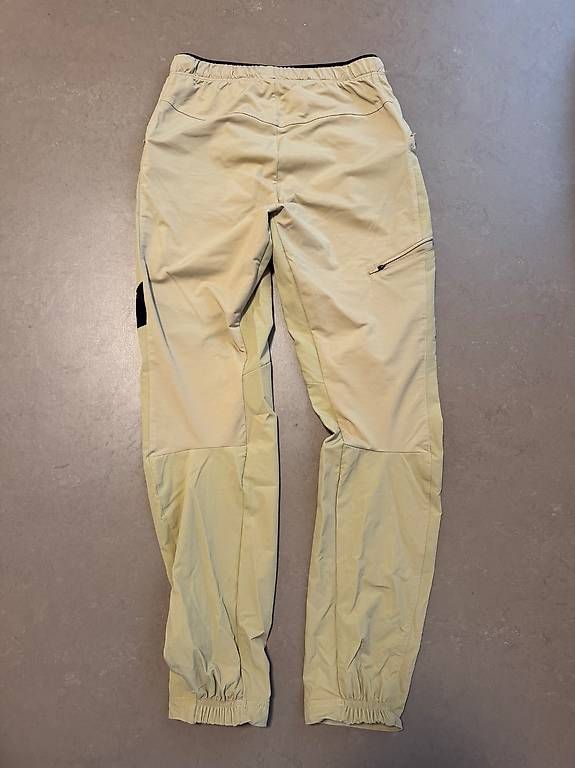 Hosen: Softshellhose Adidas Terrex (30") – Gebraucht aus Seengen von mar_nh8j 1