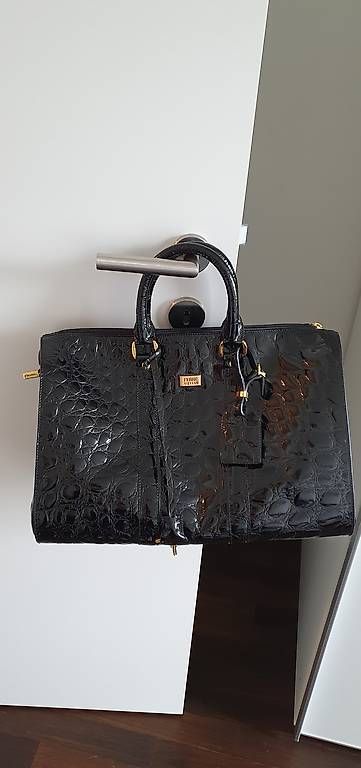 Borse da donna: Gianfranco Ferré Vintage Handtasche schwarz – Usato da Zürich venduto da zuHause75