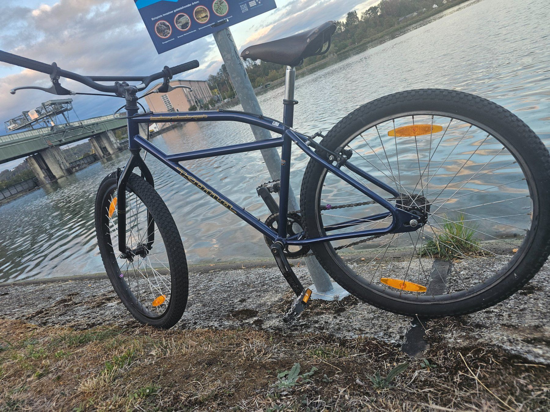 Kona Velos: Kona Huma RH 47cm – Gebraucht aus kleindöttingen von Jimi-Hendrix 1