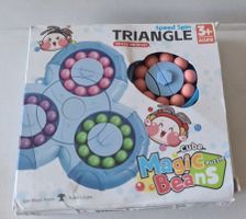 Magic Bean rotierendes Dreieck Spinner Puzzle Spielzeug