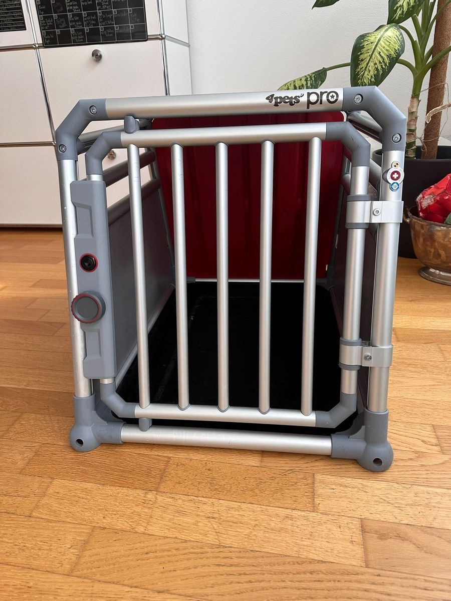 Cucce & Letti: Hundettansportbox – Nuovo (secondo la descrizione) da Chur venduto da Paemel