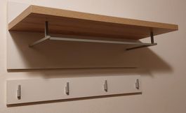 Garderobe mit Ablage und Haken, guter Zustand