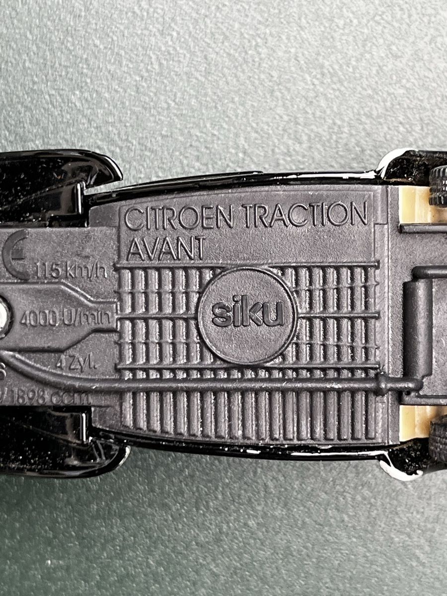 Citroën Modellini d'auto: CITROËN TRACTION  AVANT – Usato da Basel venduto da EdiEberle 6