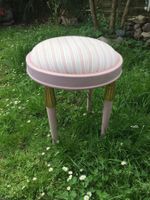 HOCKER