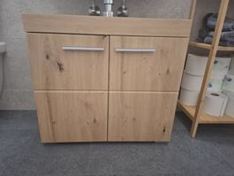 Waschbeckenunterschrank
