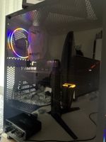 Gaming PC Set mit Tastatur und Maus guter Zustand