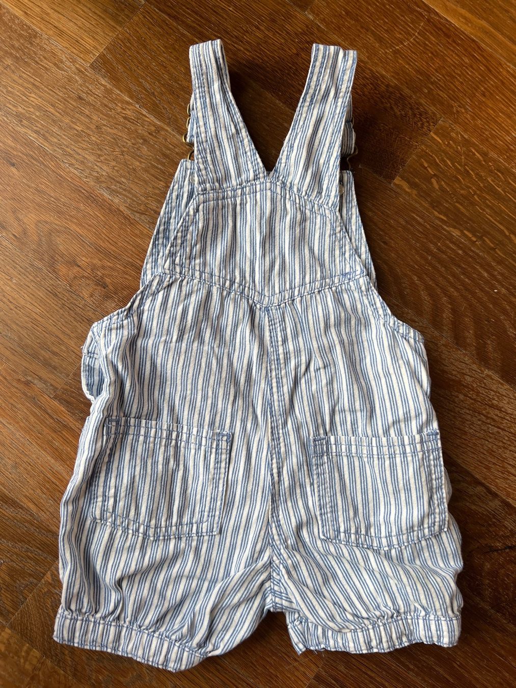 Carter's Jumpsuits: Carters overalls 80cm – Gebraucht aus Adliswil von youngbee 1