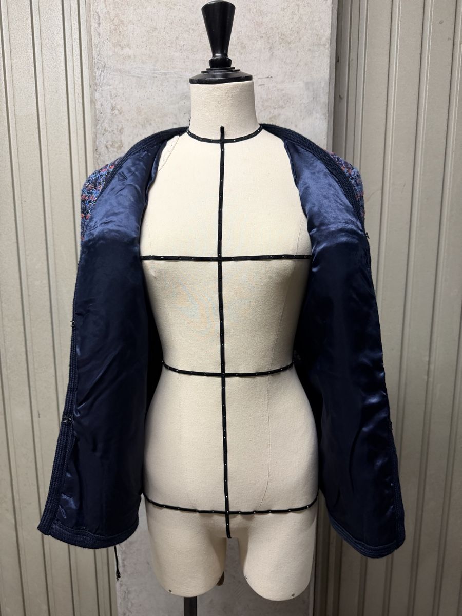 Sandro Jacken: Veste Tweed Sandro Paris  – Neu (gemäss Beschreibung) aus Petit-Lancy von phikipi 2