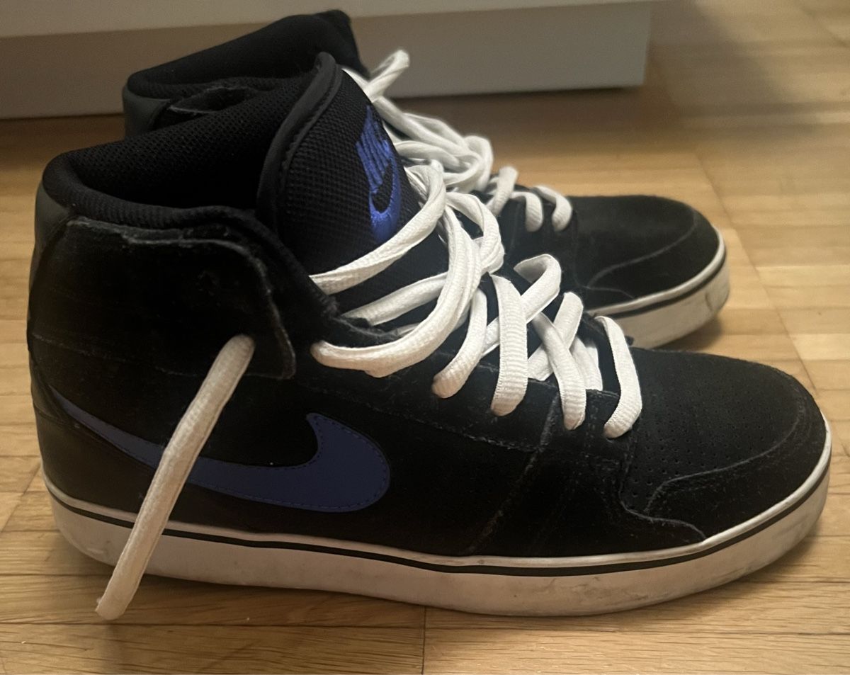 Nike Herrenschuhe: Nike Ruckus Mid Mens Schuhe – Gebraucht aus Opfikon von Luis144 3
