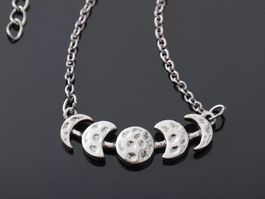 Amulett/Anhänger mit Kette „Mondphasen“