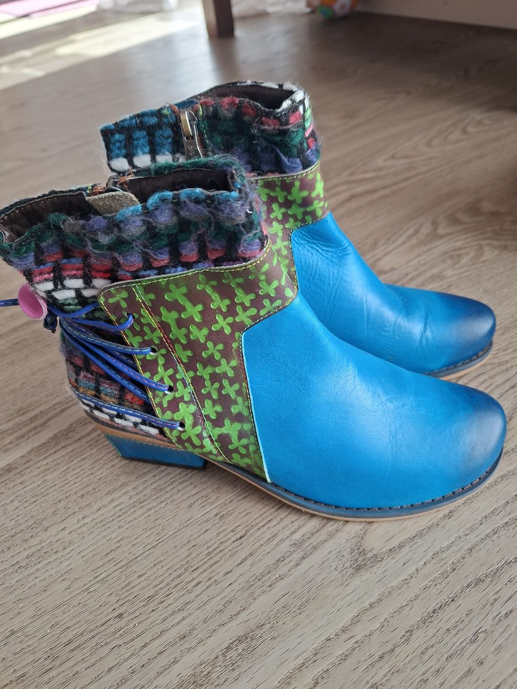 Damenschuhe: bottines taille 37 – Gebraucht aus Chavannes-de-Bogis von senator635