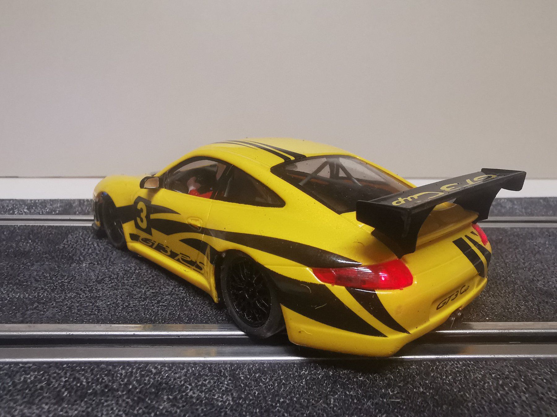 Ninco Piste: Ninco digital Porsche 997 mit Licht – Usato da Winterthur venduto da Lonpos1 4