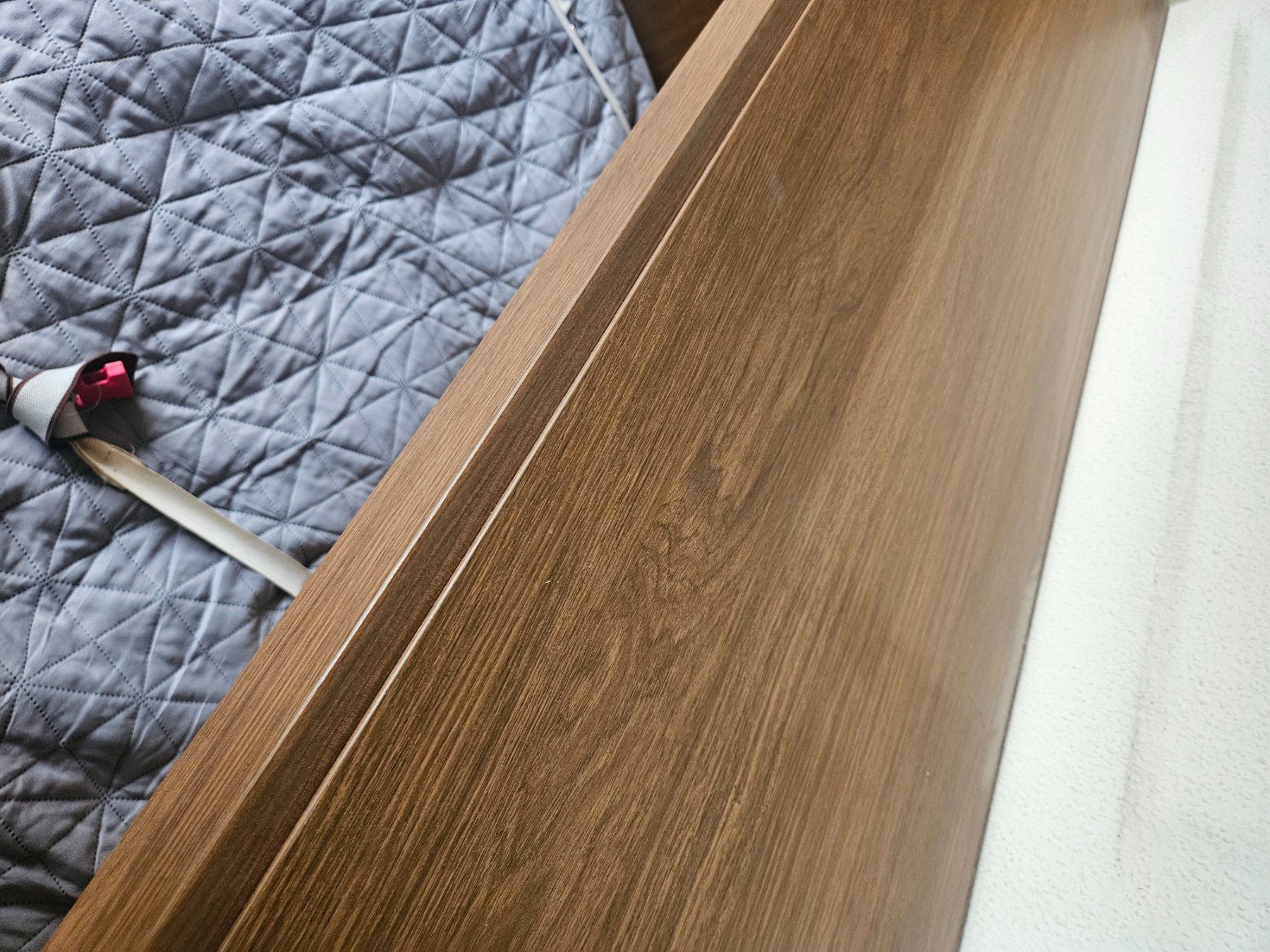 Schränke: Schrank/Wand - Bett – Gebraucht aus Zürich von pas_62dh 1