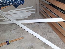 Kinderbett weiss aus Holz, guter Zustand, stabil