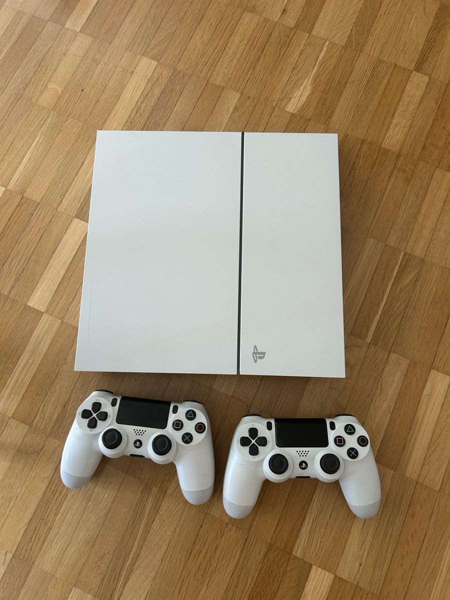 Sony Consoles: PS4  11 – Neuf (Voir description) à Luzern par giv_tmj8 2