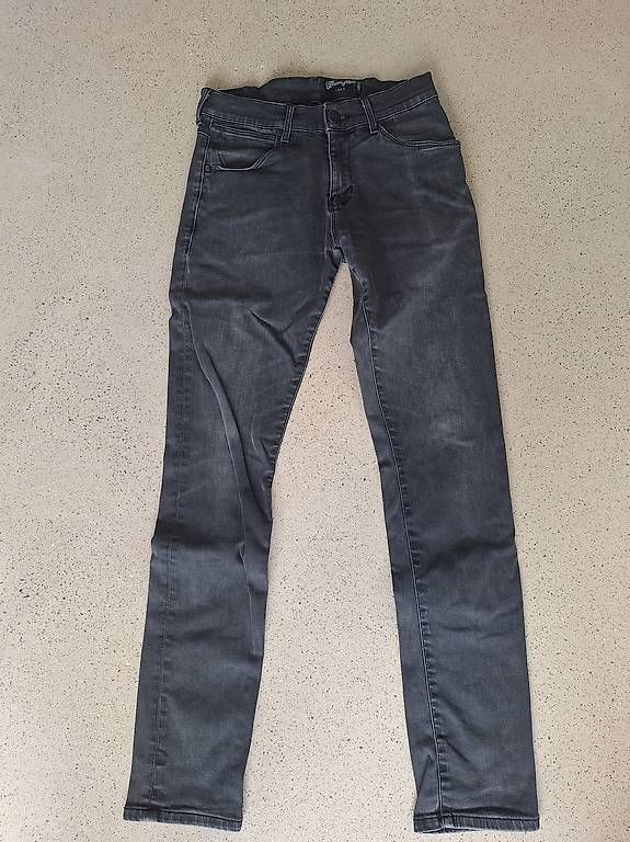 Wrangler Jeans: Jeans W28 L32 – Gebraucht aus Kloten von Samerus 3
