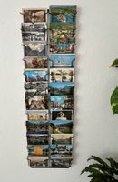 Wandhalter Kartenständer mit 120 Vintage Postkarten Sammlung