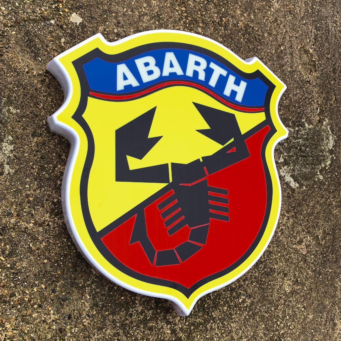 Lampen: ABARTH LED Leuchtreklame Vintage Style – Neu und originalverpackt aus Aarburg von SwissVintageWorld 1