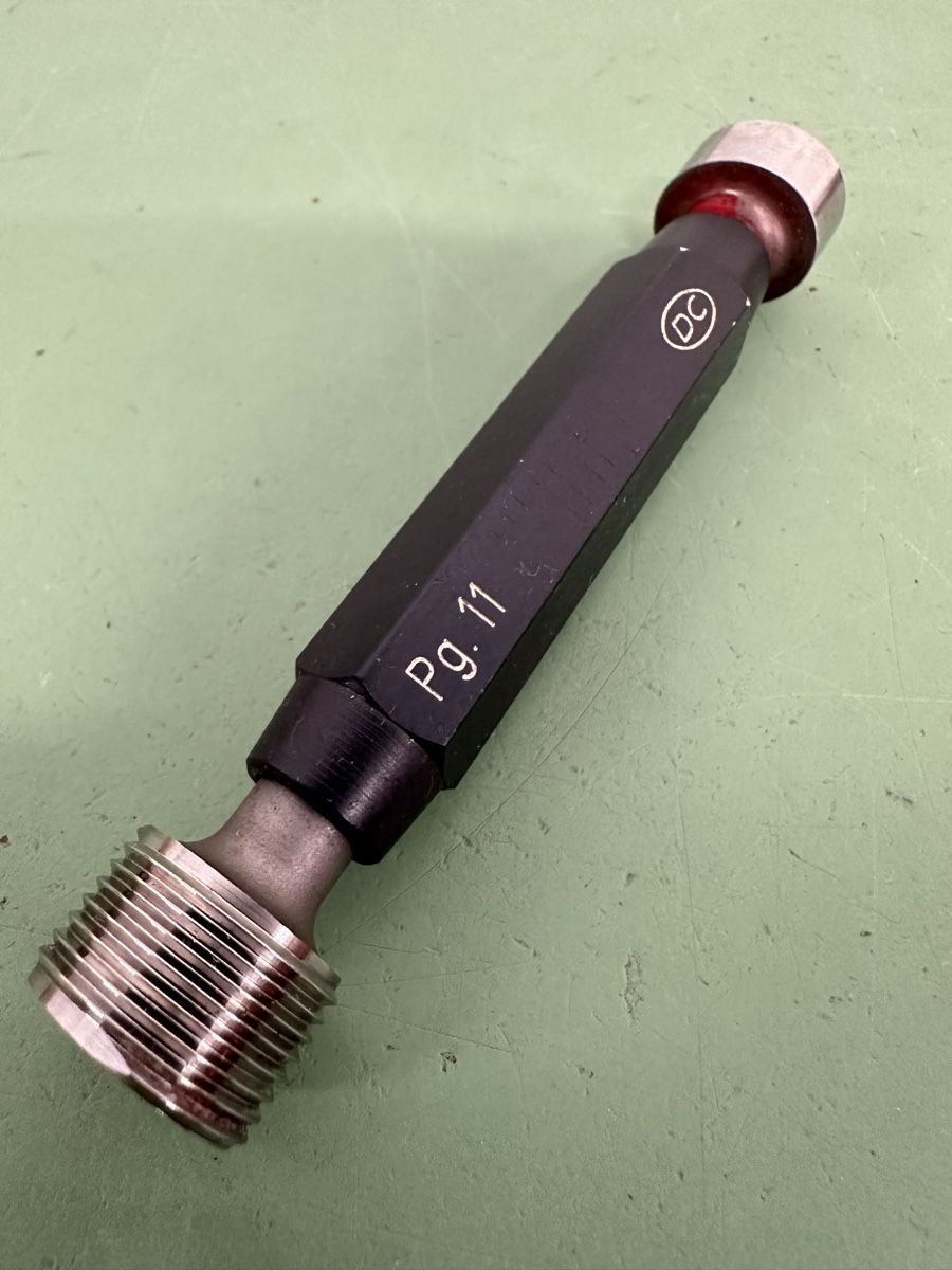 Misurare: Caliber Gauge, Plug Gauge Pg 11  DC  – Usato da Aarberg venduto da SNMachines