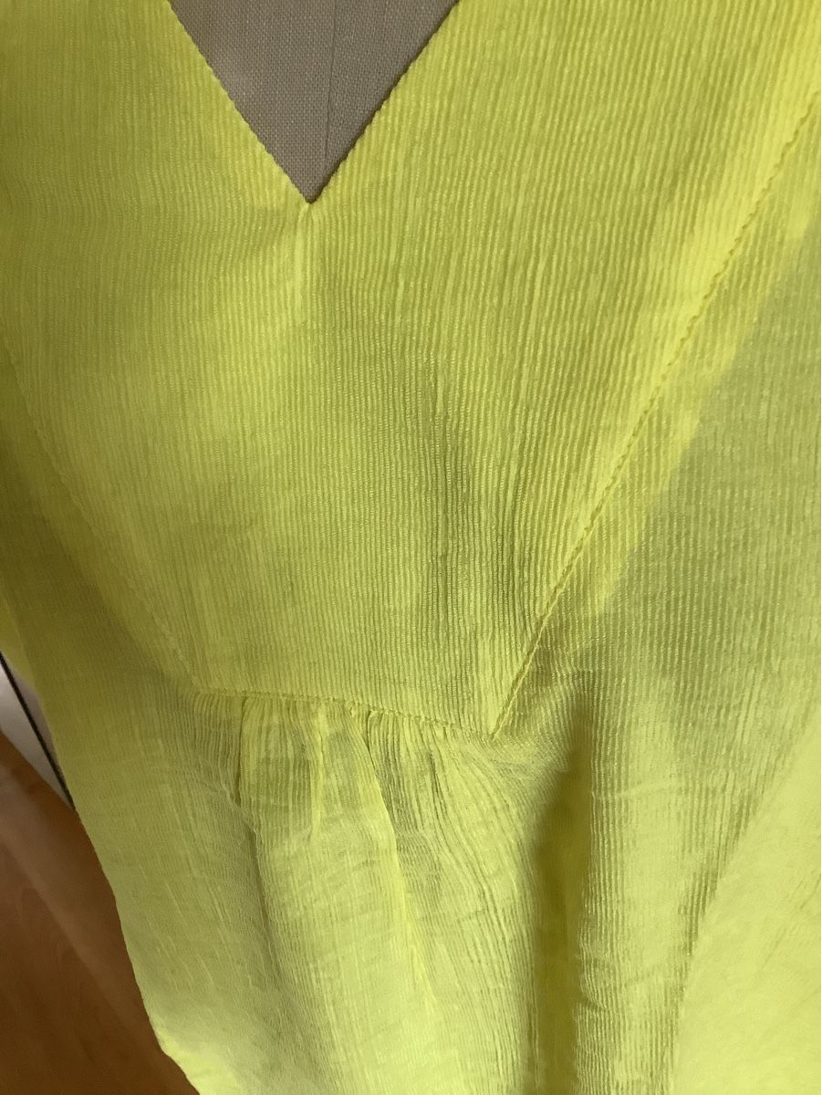 Opus Camicette: Sommerbluse ohne Arm – Usato da Ennetbaden venduto da Valli4 1