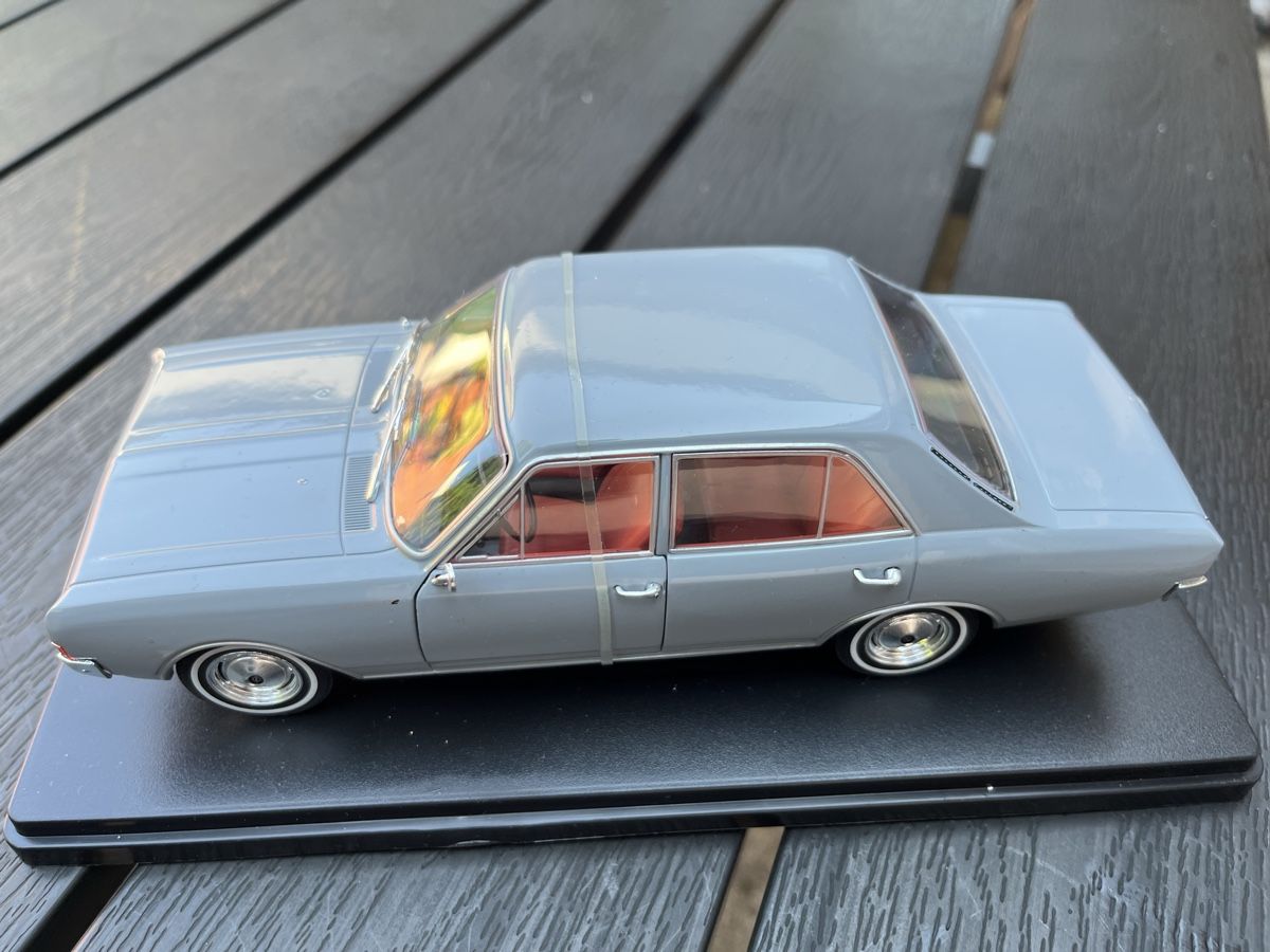 Opel Modellini d'auto: Opel Rekord 1900L.  1:24 – Nuovo (secondo la descrizione) da Rümlang venduto da Papamoll4 1