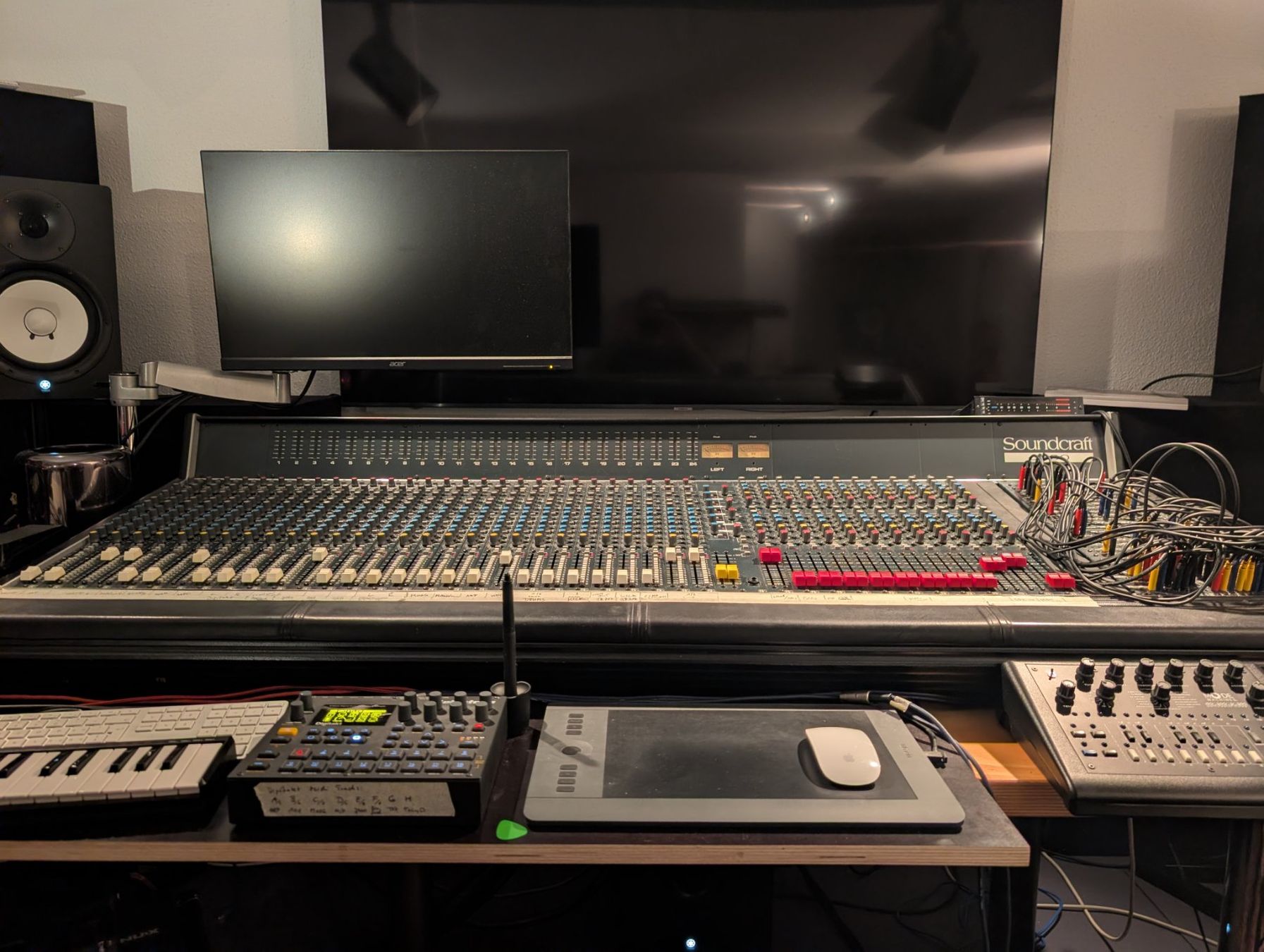 Soundcraft Console di mixaggio: Soundcraft 6000 Studio-Mischpult – Usato da Oetwil an der Limmat venduto da mokkinger 2