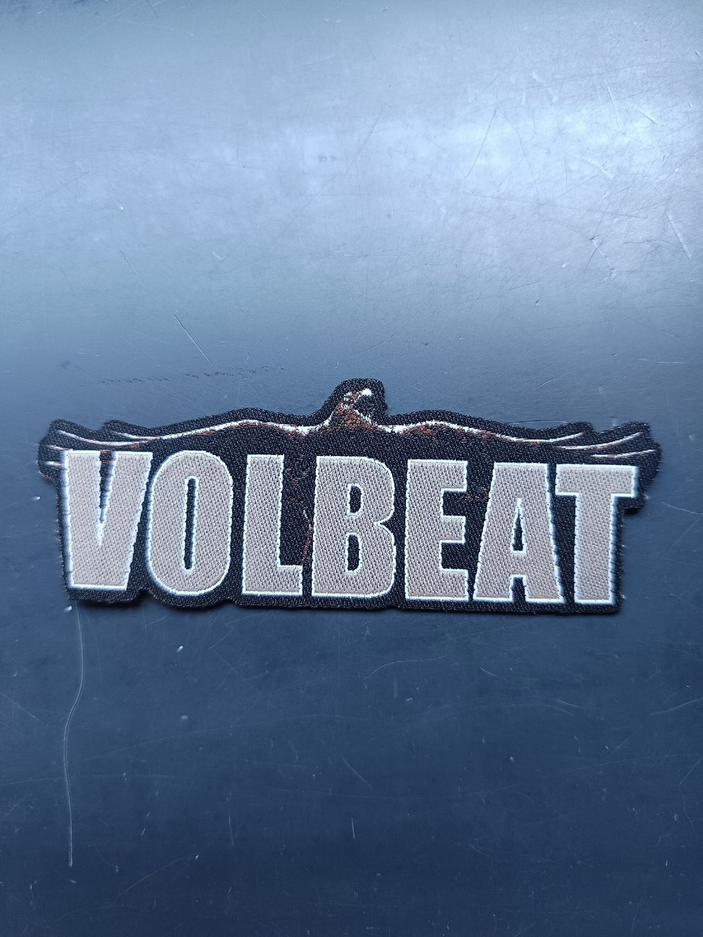 Insignes: Volbeat Logo Patch Rock Metal Aufnäher – Neuf (Voir description) à Herisau par gameroberschan