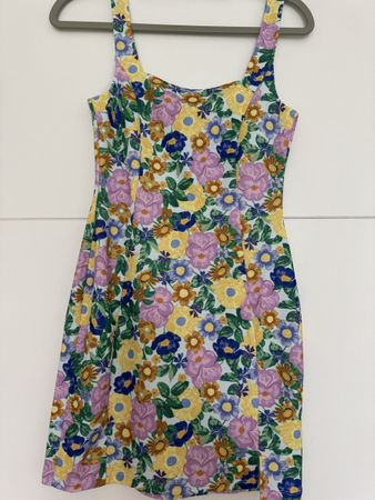 Kleid Blumenmuster ärmellos Grösse xs neu