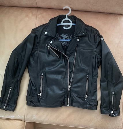 Tolle Lederjacke, schwarz, Top Zustand