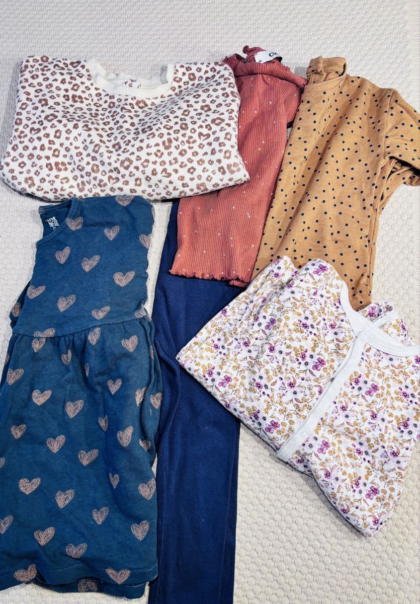 Lotti & Set di vestiti: Mädchen Kleiderpaket 6-teilig – Usato da Berschis venduto da Silvester87