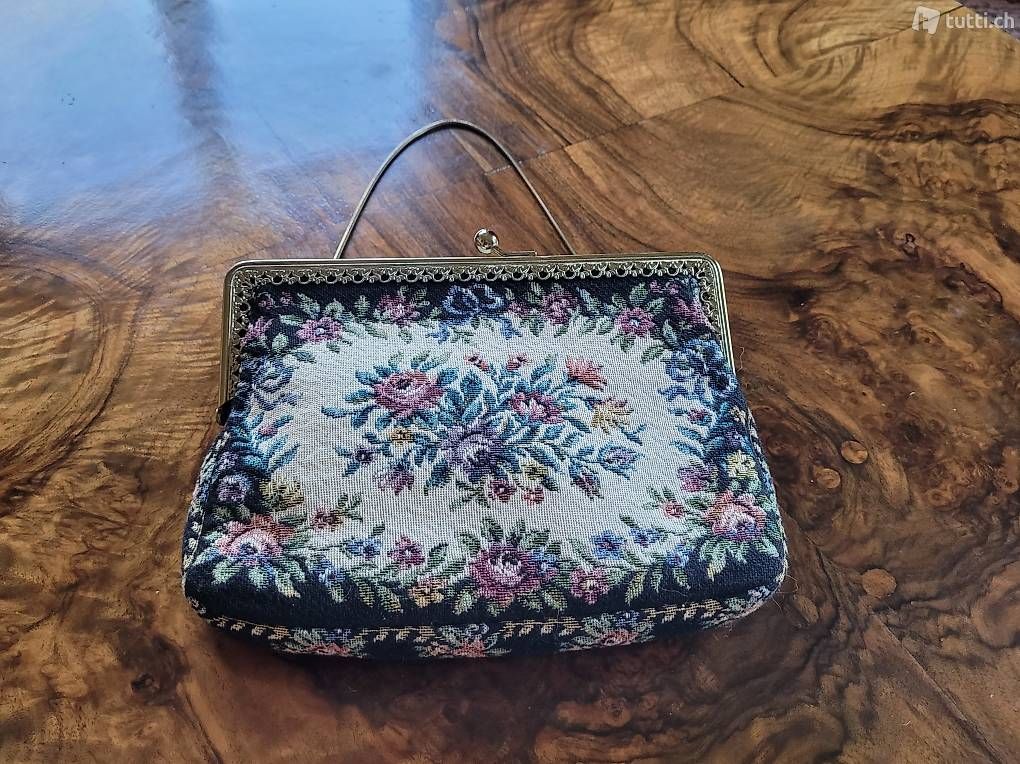 Borse da donna: Belle Epoque Precious Juwel – Usato da Winterthur venduto da Wohnhaus 4