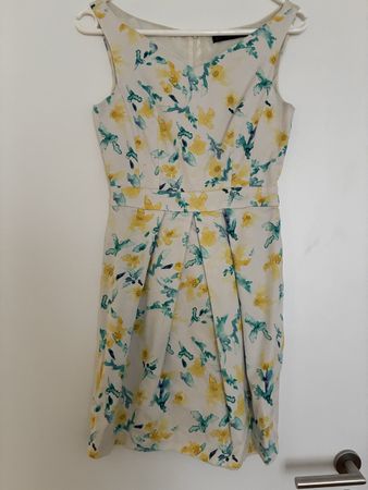 Kleid