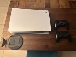 Gebrauchte PS5 + Blu Ray Drive, clean and fully functional !