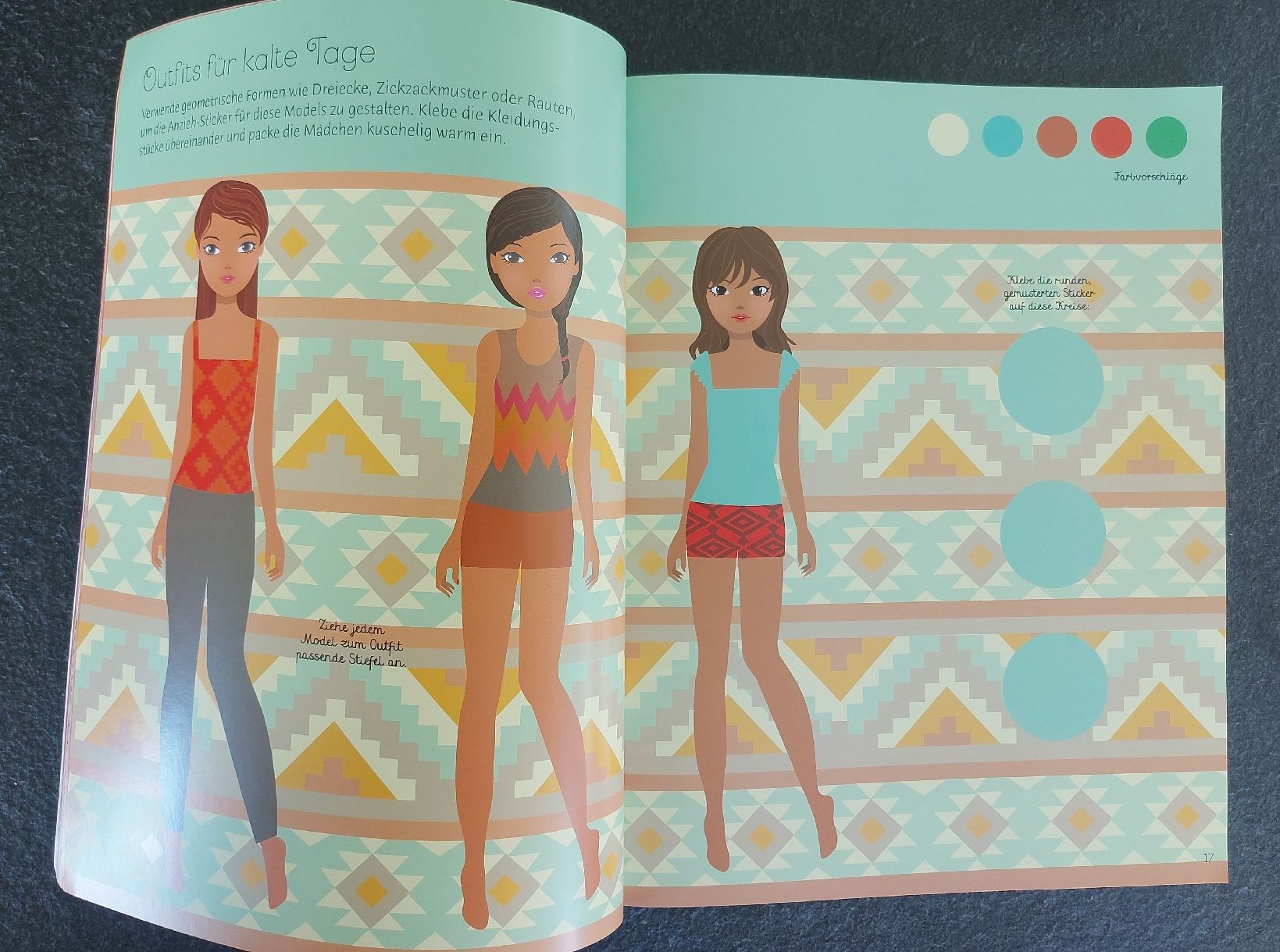 Libri: Usborne Herbst Mode Stickerbuch – Nuovo (secondo la descrizione) da Langenthal venduto da zelgaz 3